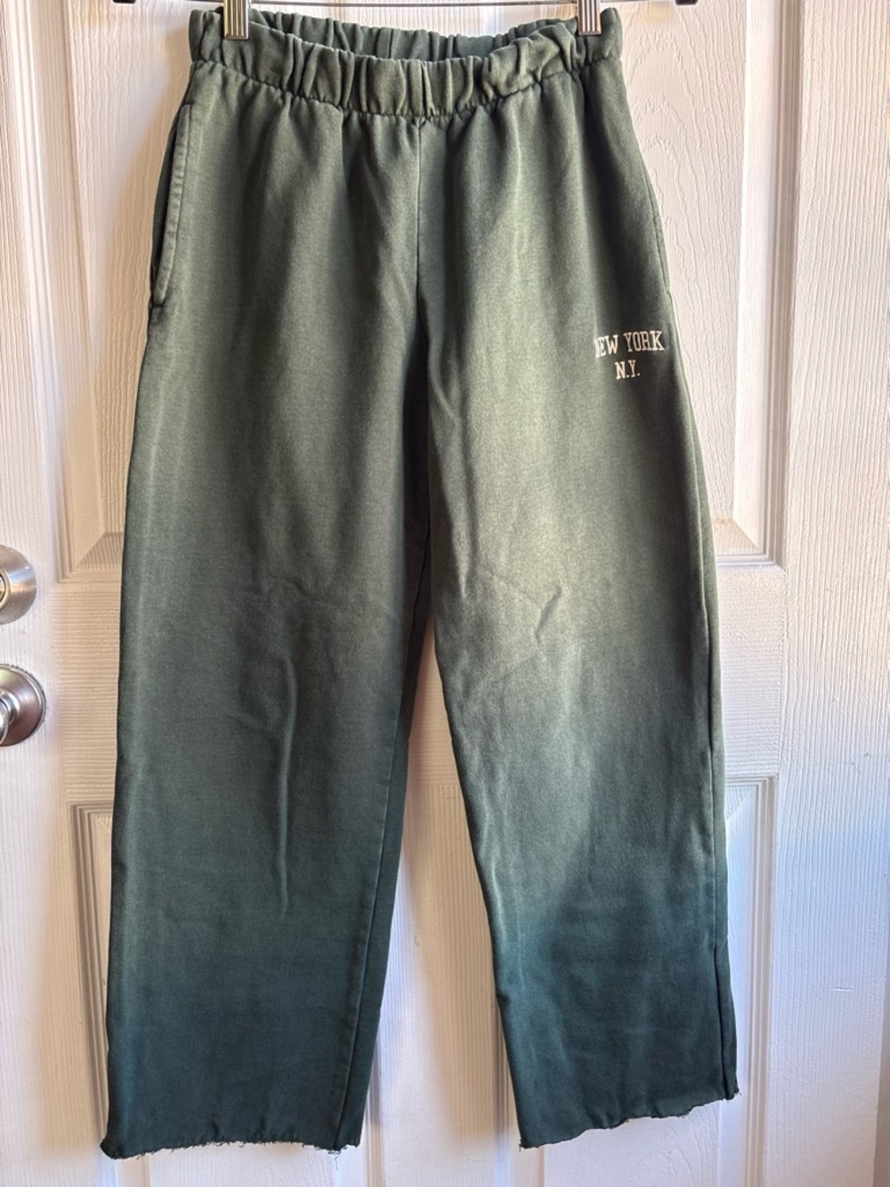 Brandy Melville Sweatpants Green New York NY Anastasia Raw Hem OS